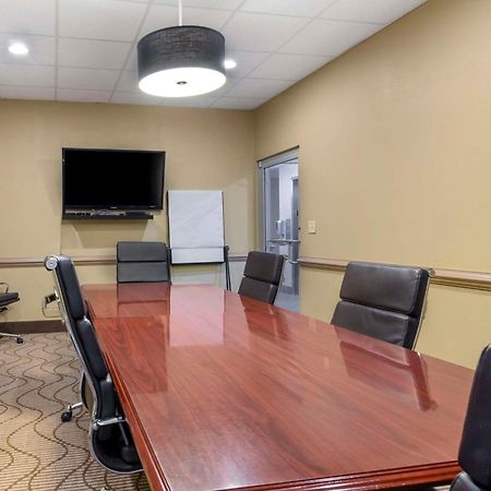 Comfort Inn & Suites Christiansburg I-81 Экстерьер фото